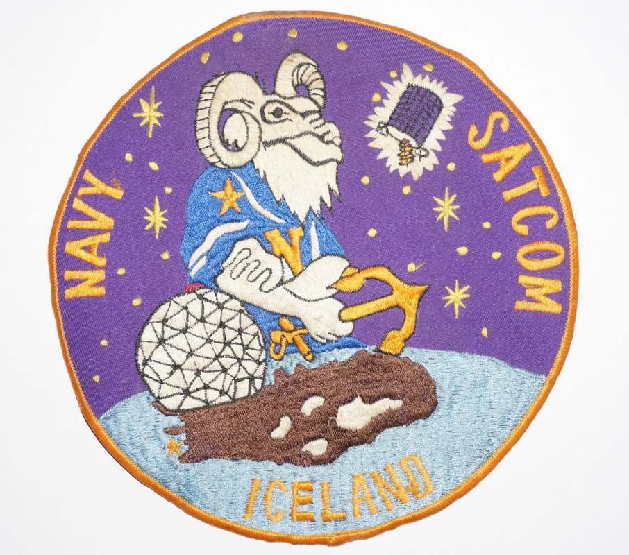 IcelandSATCOM001.JPG.e2c28b27c7d5a52ba5713b5a3c52c42b.JPG