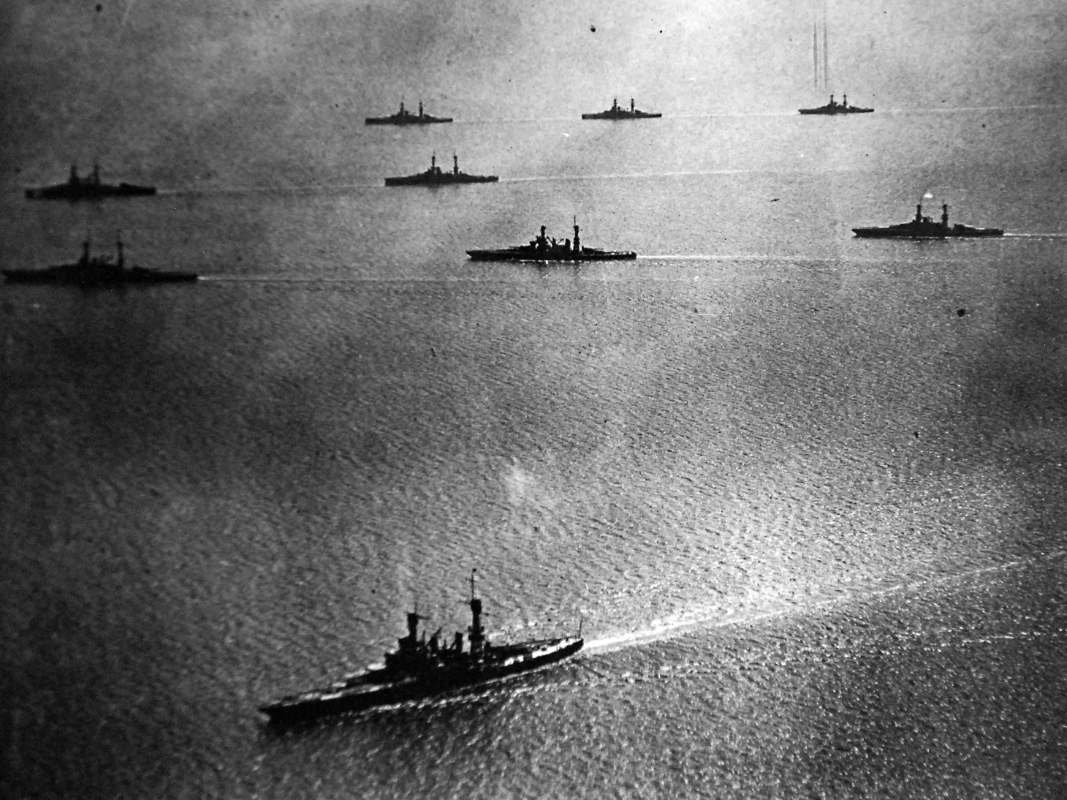 013823fUSBATTLEFLEET01MAR1923PANAMABAY002.jpg.e64d81a58d9bec4bd88283e61ea0c016.jpg