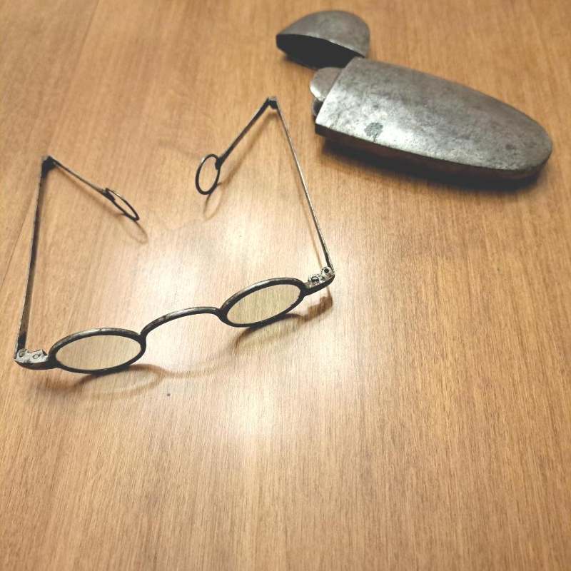 Revolutionary War Period Spectacles And Case - (1776-1860) AMERICAN ...