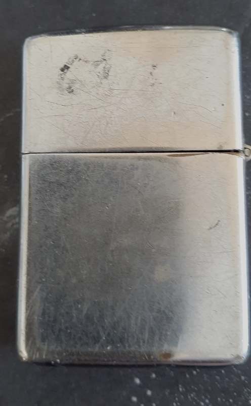 zippo5.jpg.026bae097d3d988bb2ba81de27f08842.jpg