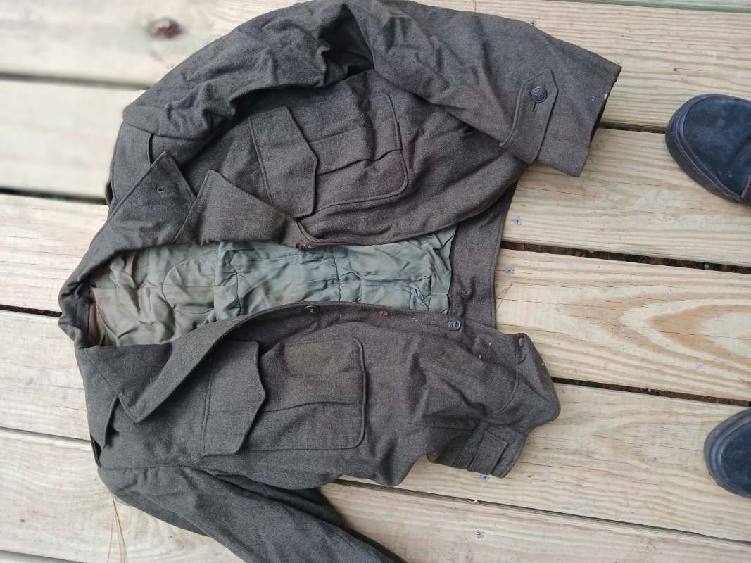 Vietnam usmc patch on marine jacket. - CAN YOU IDENTIFY THIS PATCH? - U ...