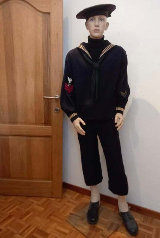 US Navy Blue Dress Uniform van op de USS Galveston (C-17/PG-31/CL-19). - (1917-1919) WORLD WAR ONE, RUSSIAN INTERVENTION - U.S. Militaria Forum US Navy Blue Dress Uniform van op de USS Galveston (C-17/PG-31/CL-19). - (1917-1919) WORLD WAR ONE, RUSSIAN INTERVENTION - U.S. Militaria Forum