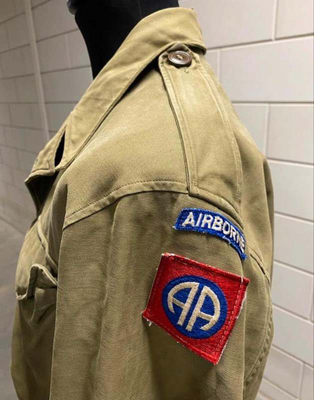 WWII M43 field jacket 82nd airborne with invasion flag
