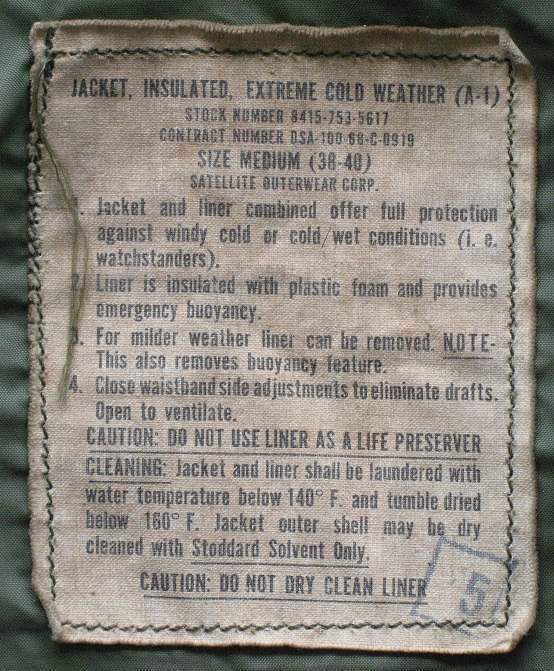 Uniforms of the 'Blue Water' Navy 1960's-1980's Cold War - Vietnam Era ...