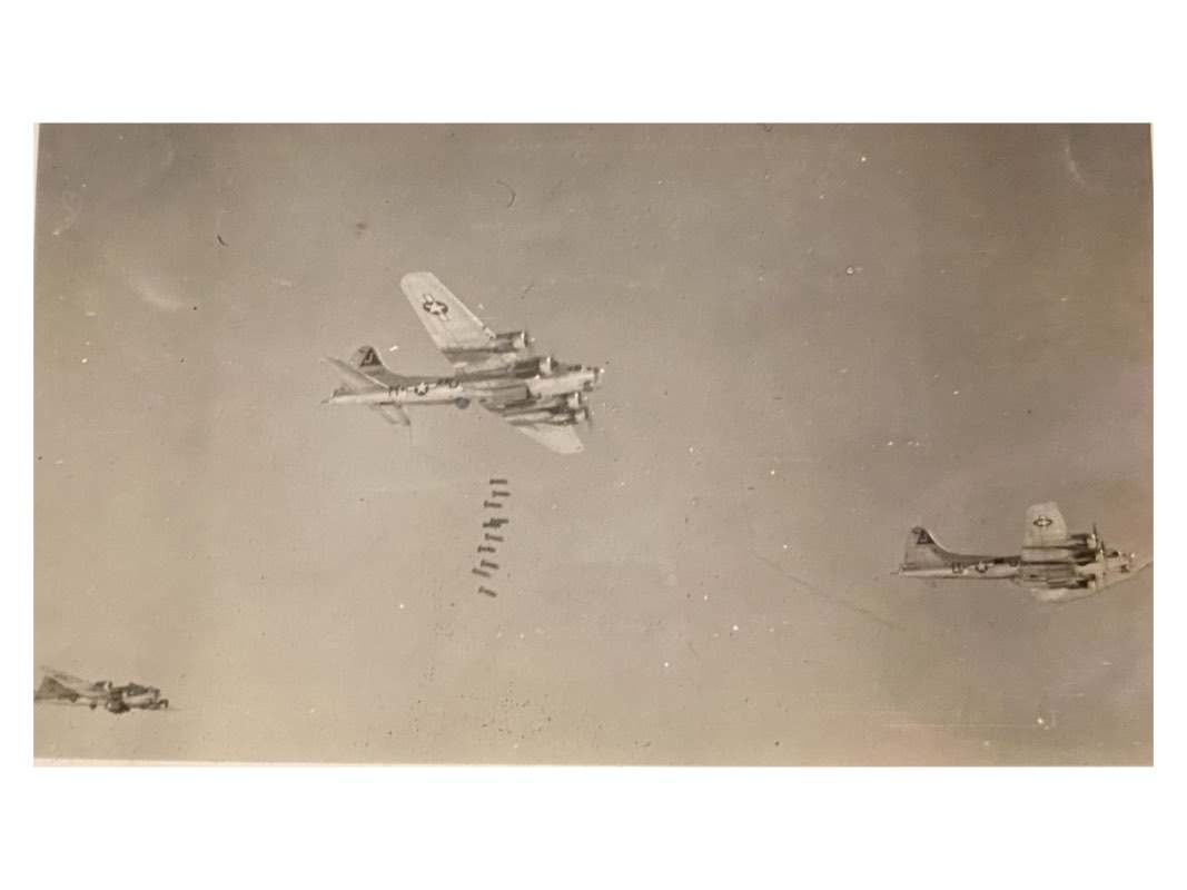 SSgt William Carney - a Gay Tail Gunner in the 511 BS, 351 BG, 8 AF with a  Great Story - GROUPINGS PAGE - U.S. Militaria Forum