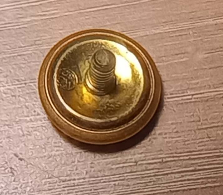 ww2hatbutton-3.jpg.4db8e7c8aece22724604616380c8d3b6.jpg