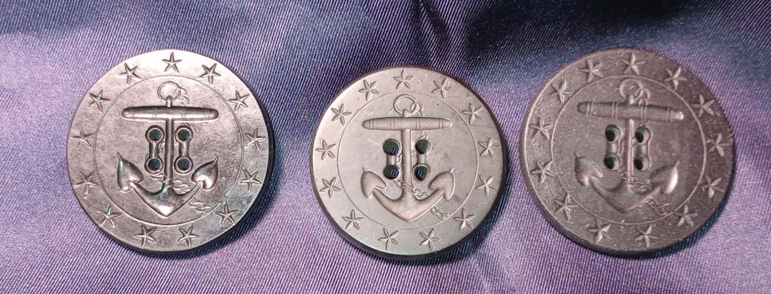 WW1PeaCoatButtons(2).jpg.53069e997b676f3bbd3c64cbbd192617.jpg