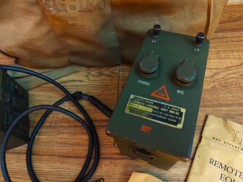 RC-261 remote control equipment RC-261 - RADIO & COMMUNICATIONS