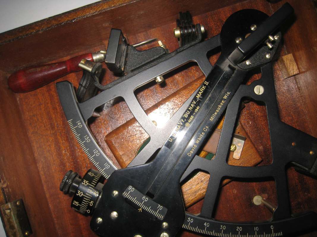 WW2 US Navy Sextant question - MILITARY SHIPS AND VESSELS - U.S.