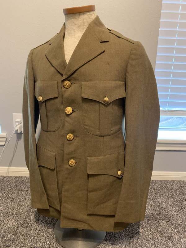 interwarexperimentaluniform.jpg.5ab9047e40703cd124ad0a03249fc160.jpg