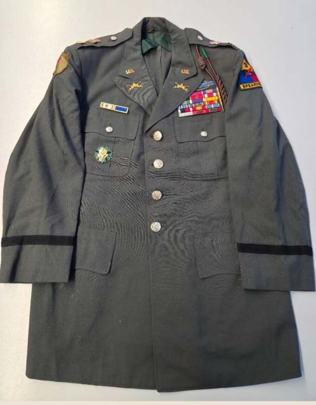 Post your 50s-70s Army Class A uniform's. - UNIFORMS - U.S. Militaria Forum Post your 50s-70s Army Class A uniform's. - UNIFORMS - U.S. Militaria Forum
