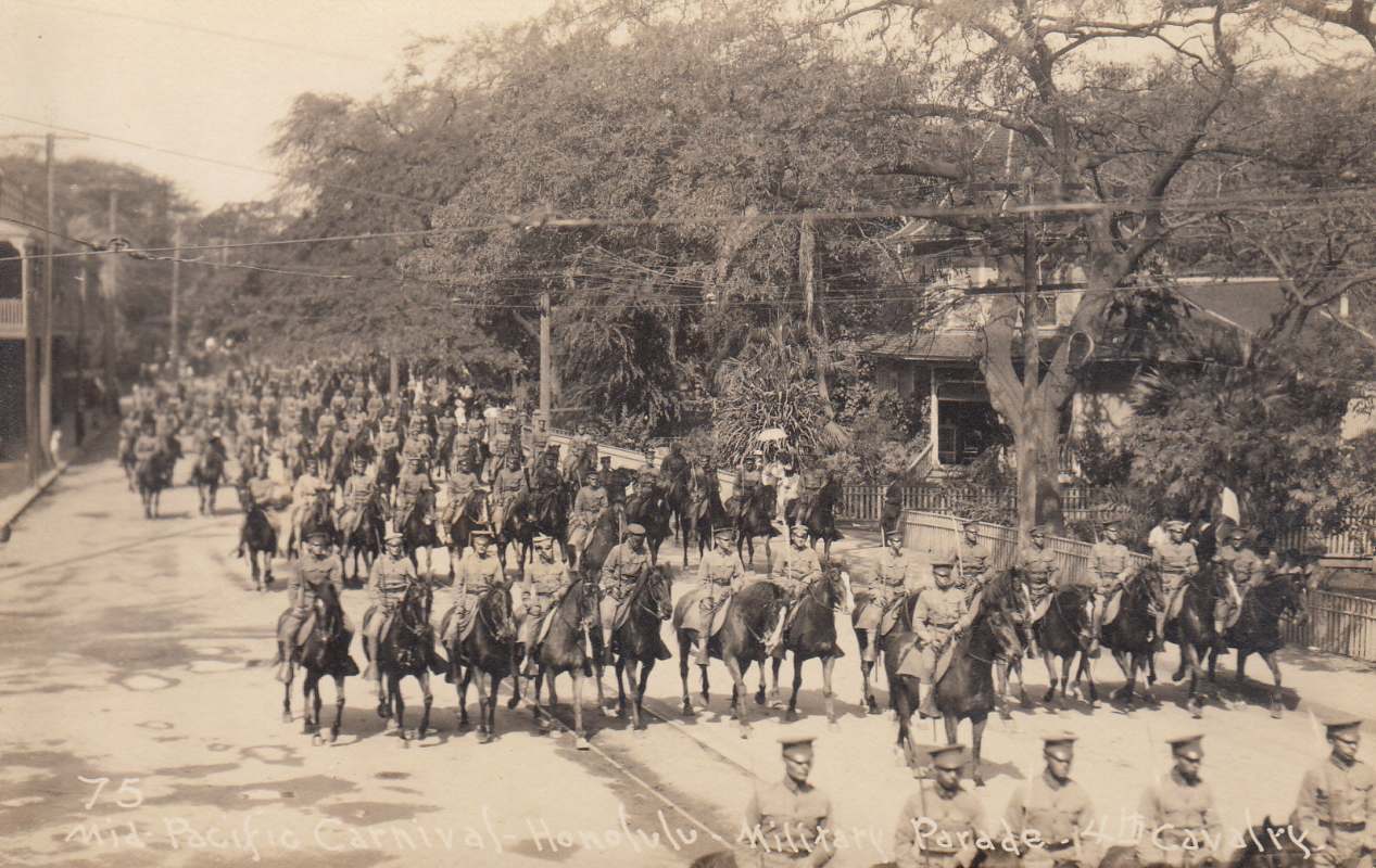 4thCavalryMidPacificParade1915.jpg.ec150c545443cd6d56ad7cfde5a6db06.jpg