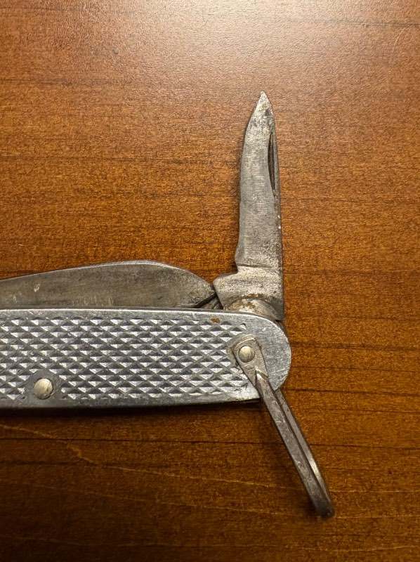CanOpener.jpeg.764e9a1ffe114dd01766112e67d9d18e.jpeg