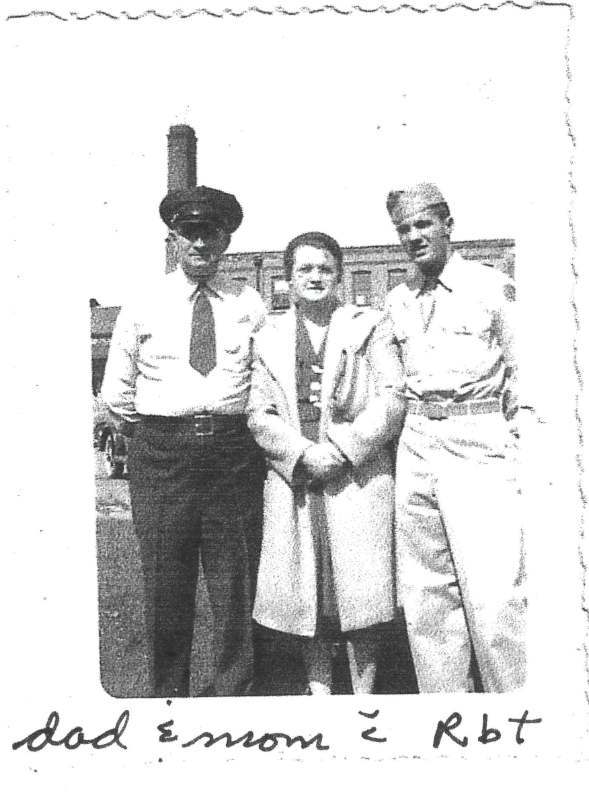 Egler-Mom-Dad.jpg.6b94e32e741236b7804893a4cec528e2.jpg