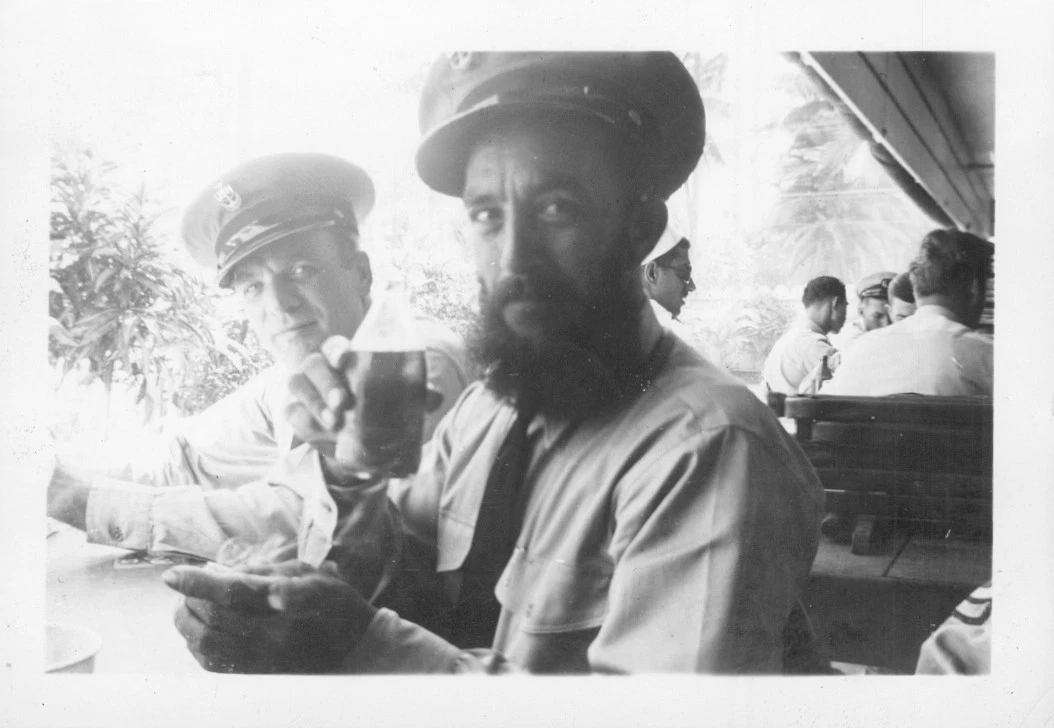 USNBeardOahu1944001.webp.c63be3095969b463a12255fedbe2c441.webp