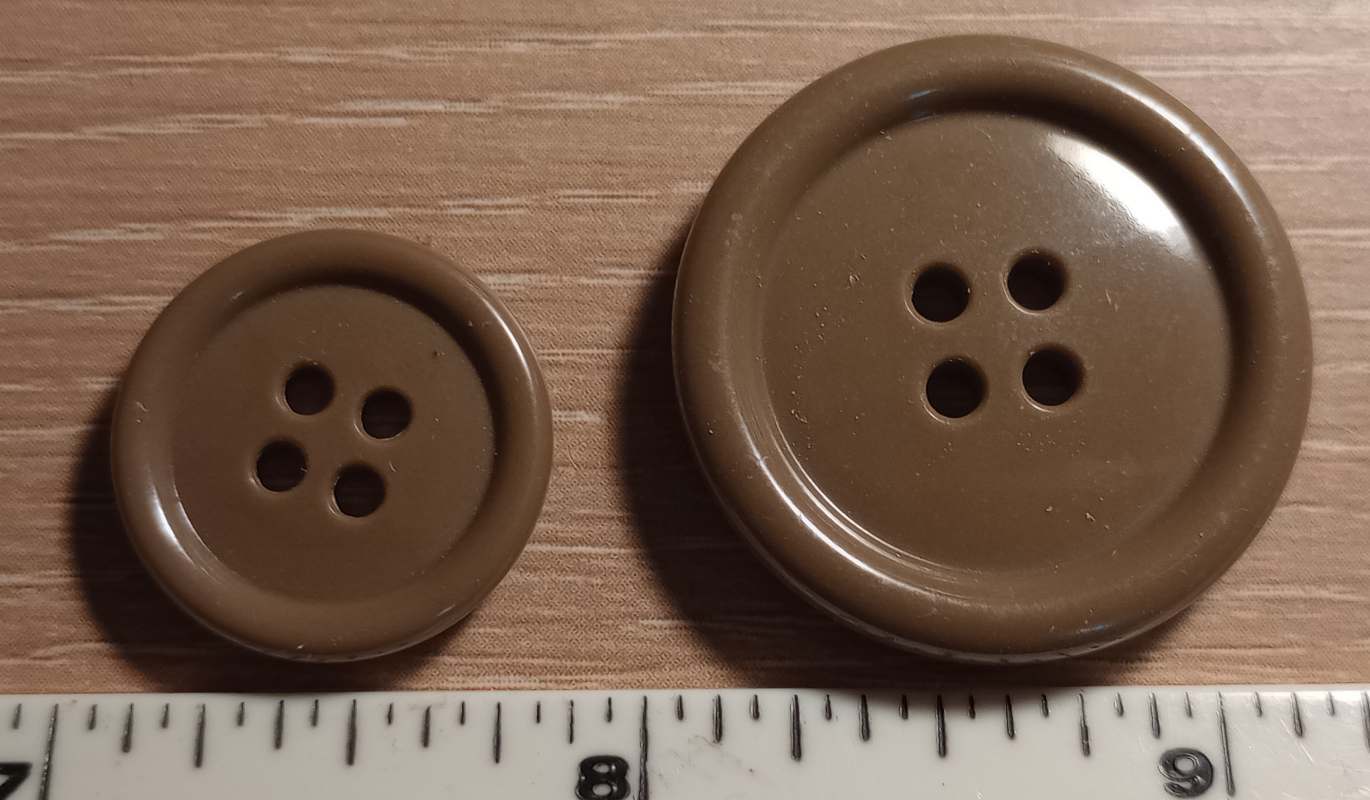 khakiblumenthalww2sewthrough.jpg.fff6024c0fa72ee1bb042f8878fab381.jpg