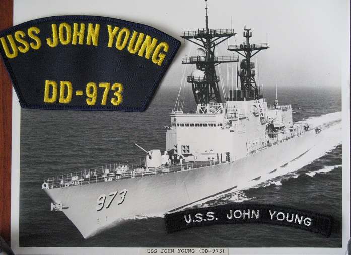 DD973USSJOHNYOUNG001.jpg.42dadecf908c88bfad09b8073729651c.jpg