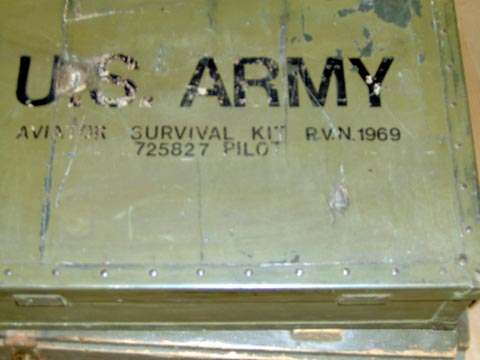 Aviation Survival Kit RVN 1969 725827 Pilot - PINNED THREADS - FIELD &  PERSONAL GEAR - U.S. Militaria Forum