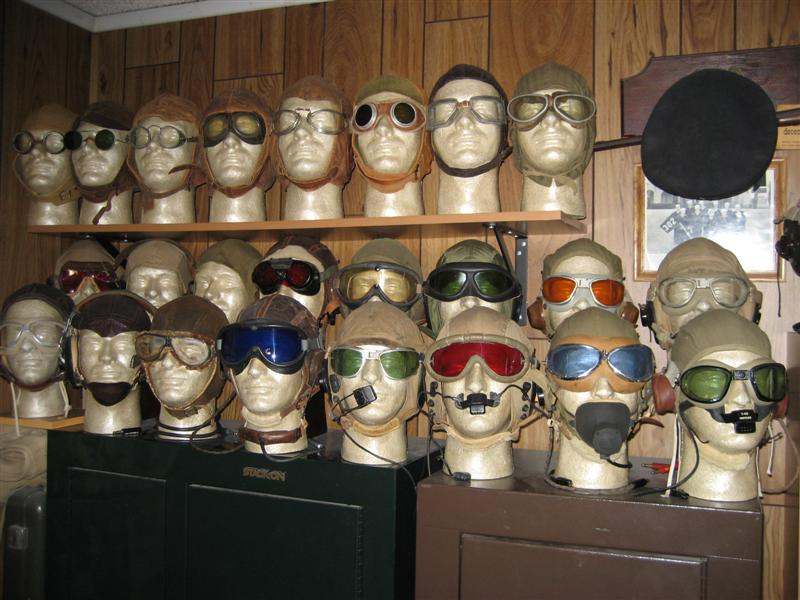 MY U.S. FLIGHT HELMET DISPLAY FLYING HELMETS AND ACCESSORIES U.S. Militaria Forum